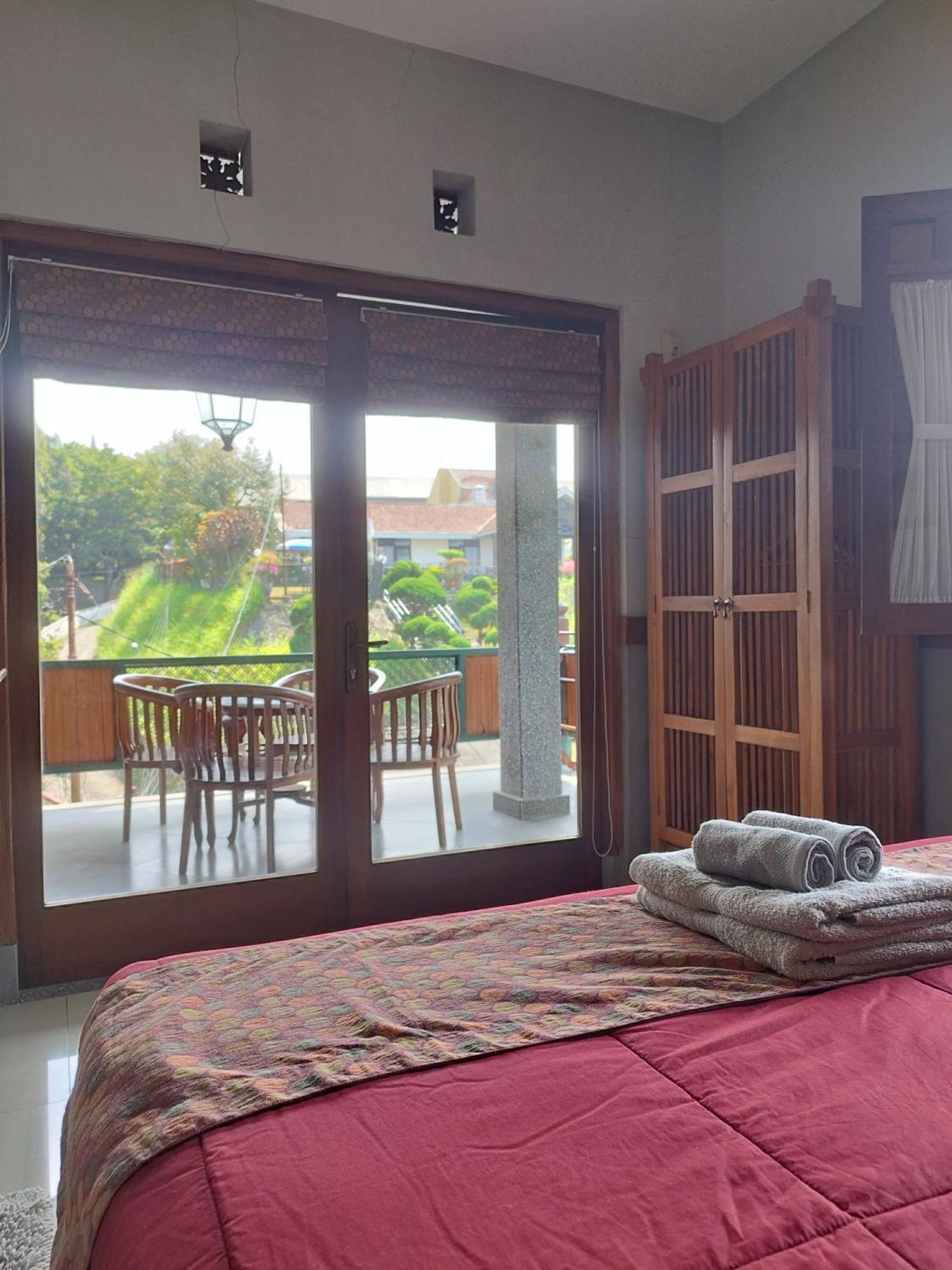 Dalem Arum Bandung Esterno foto